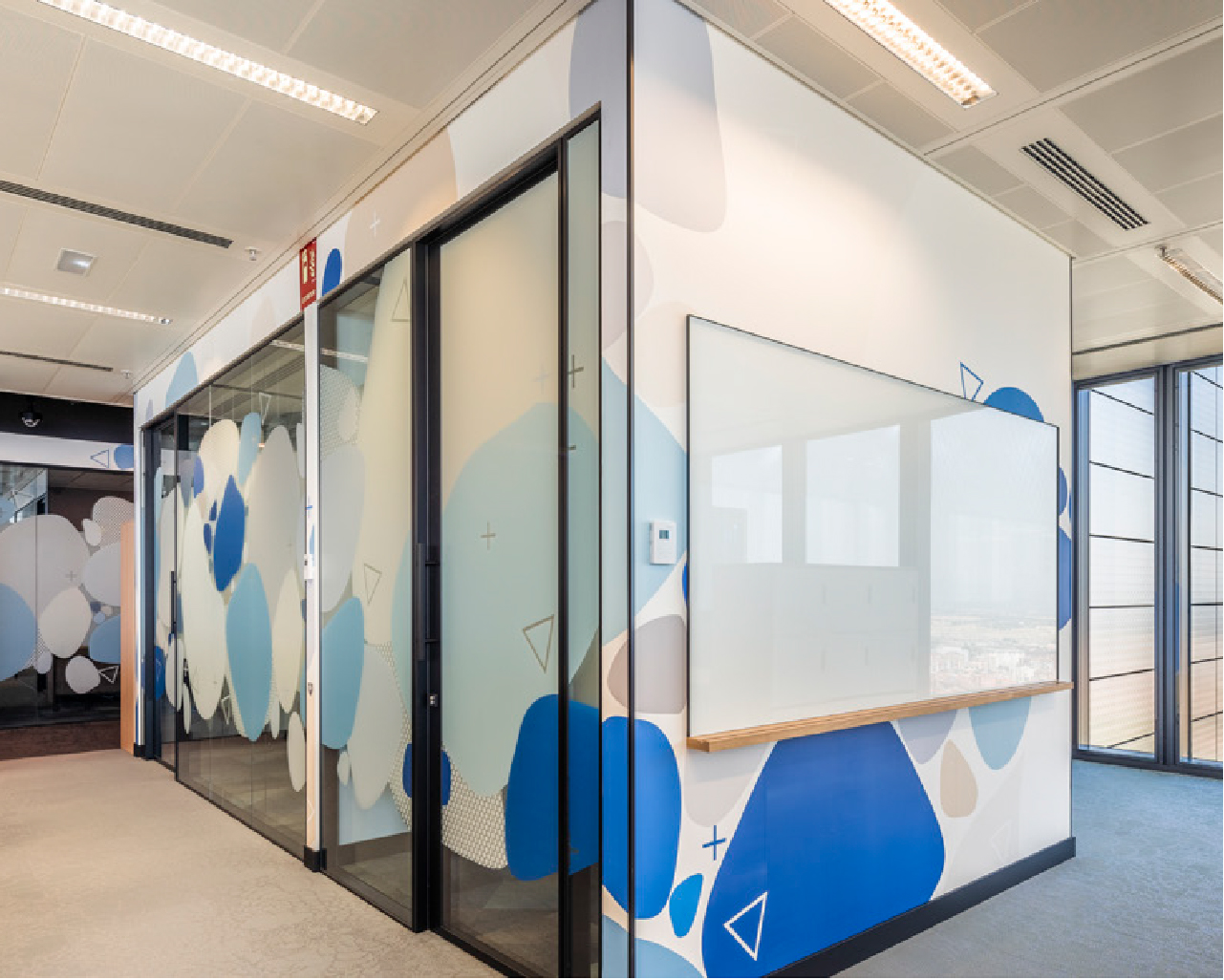 allestimento uffici e negozi 6