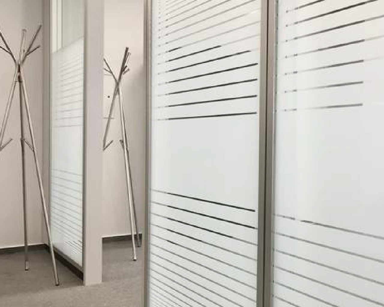 allestimento uffici e negozi 3